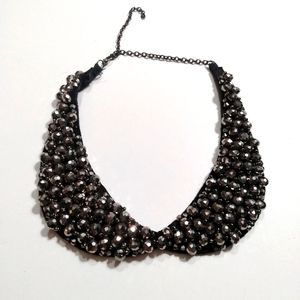 5/$20 - Beaded Bib Necklace